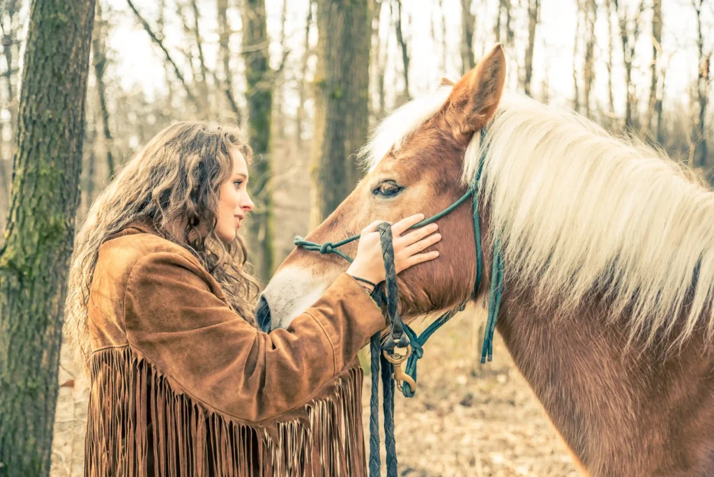 woman stroking horse 2023 11 27 04 55 12 utc ezgif.com jpg to webp converter